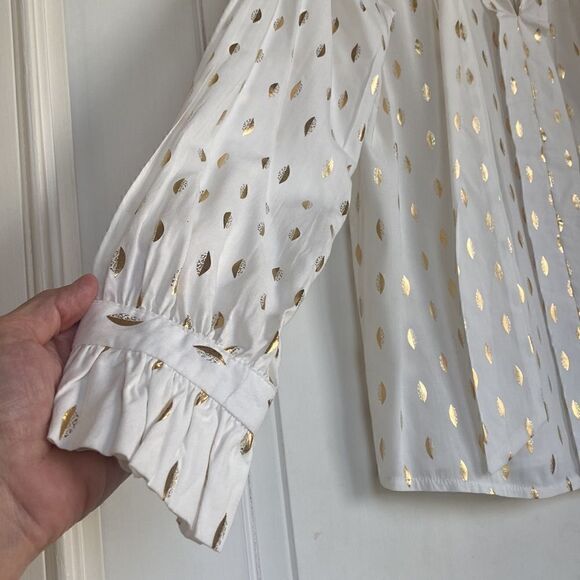 NEW Without Tag Off White Blouse With Gold Foul Detail By Monarc - Picture 2 of 7